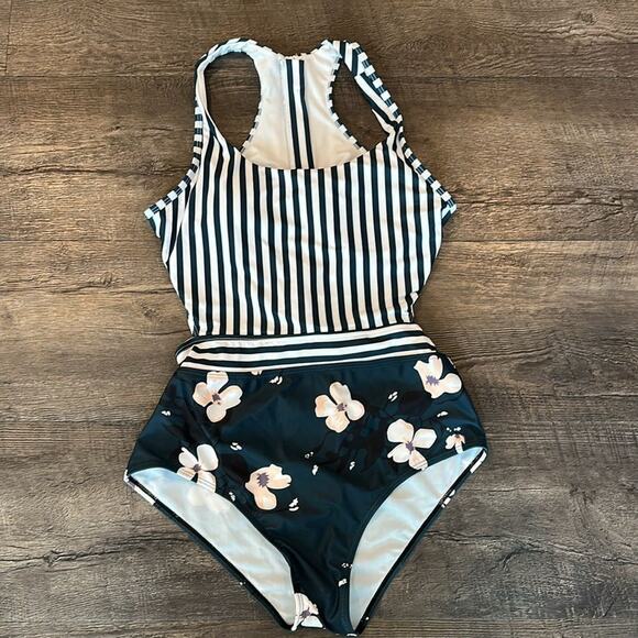 Sunikini Large High-Waist Vertical Striped/Orchid Floral One-Piece Swimsuit - Picture 6 of 14